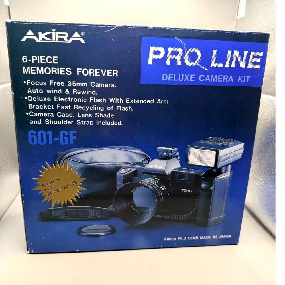 Vintage Akira 601-GF Pro Line 35mm Film Camera Deluxe 6-Piece Kit Open Box